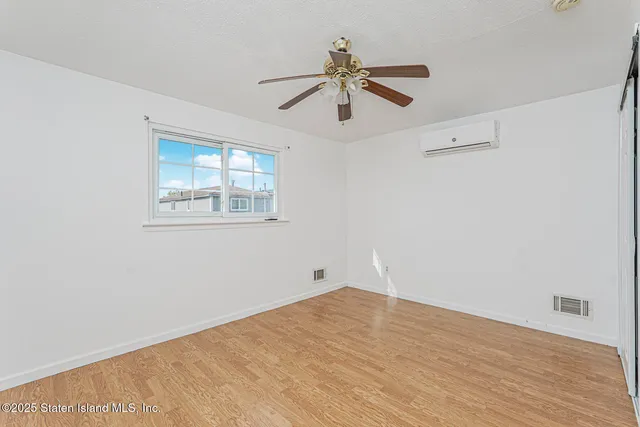 $715,000 | 178 Vassar Street | New Springville