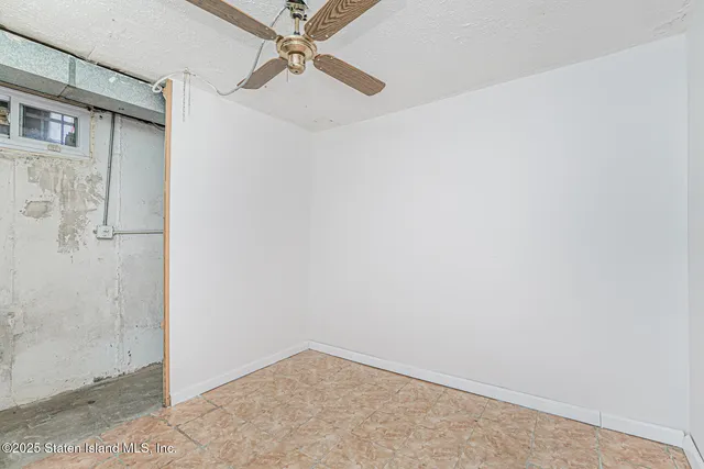 $715,000 | 178 Vassar Street | New Springville