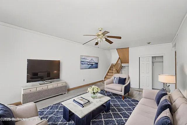 $715,000 | 178 Vassar Street | New Springville