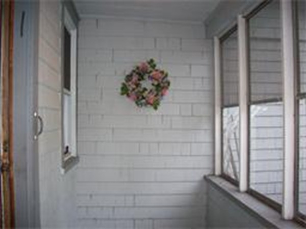 101 Sylvan Street Springfield, MA 01108 - Photo 25 of 29 a view of a door