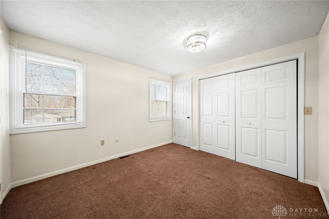 5887 Overbrooke Road Dayton, OH 45440 - Photo 21 of 30 Gallery Image 21