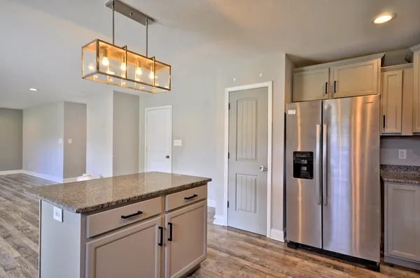 $2,400 | 1688 Rains Road, Clarksville, TN 37042