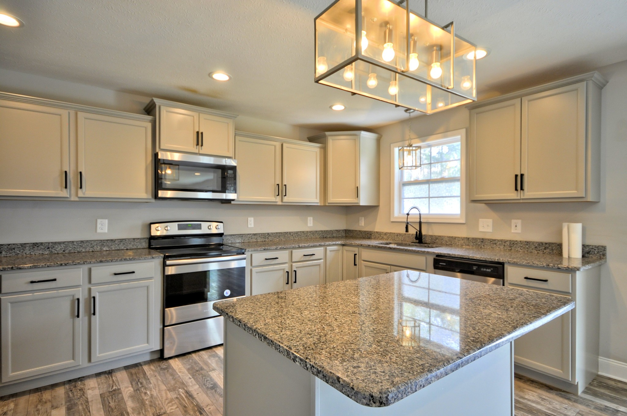 1688 Rains Road Clarksville, TN 37042 - Photo 23 of 56