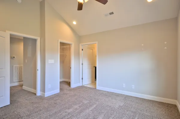 $2,400 | 1688 Rains Road, Clarksville, TN 37042