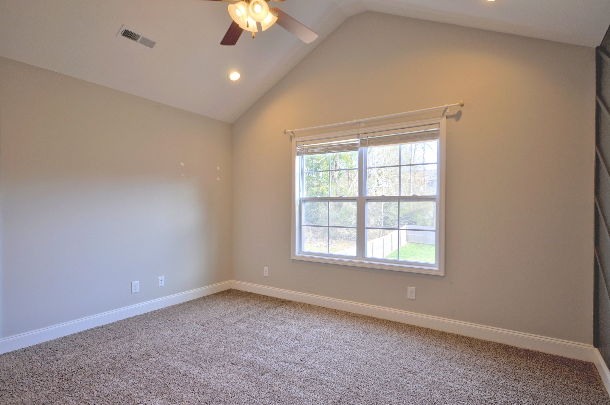 1688 Rains Road Clarksville, TN 37042 - Photo 29 of 56