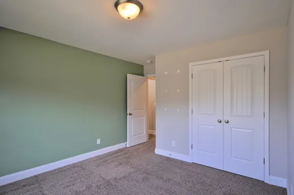 $2,400 | 1688 Rains Road, Clarksville, TN 37042