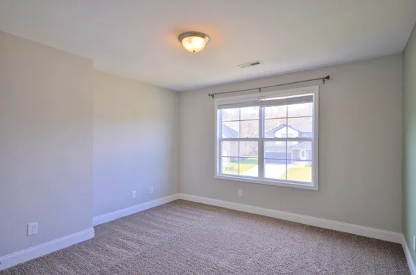 $2,400 | 1688 Rains Road, Clarksville, TN 37042