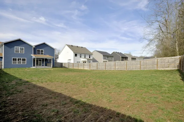 $2,400 | 1688 Rains Road, Clarksville, TN 37042