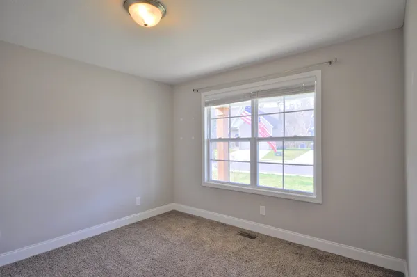 $2,400 | 1688 Rains Road, Clarksville, TN 37042