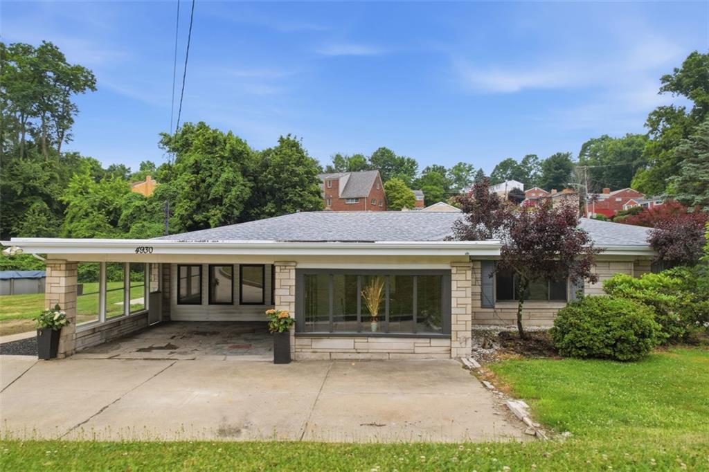 4930 Gardenville Road Pittsburgh, PA 15236 - Photo 1 of 47
