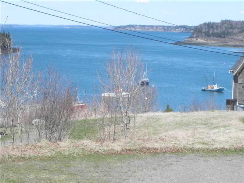 7 High Street Lubec, ME 04652 - Photo 6 of 14 View.