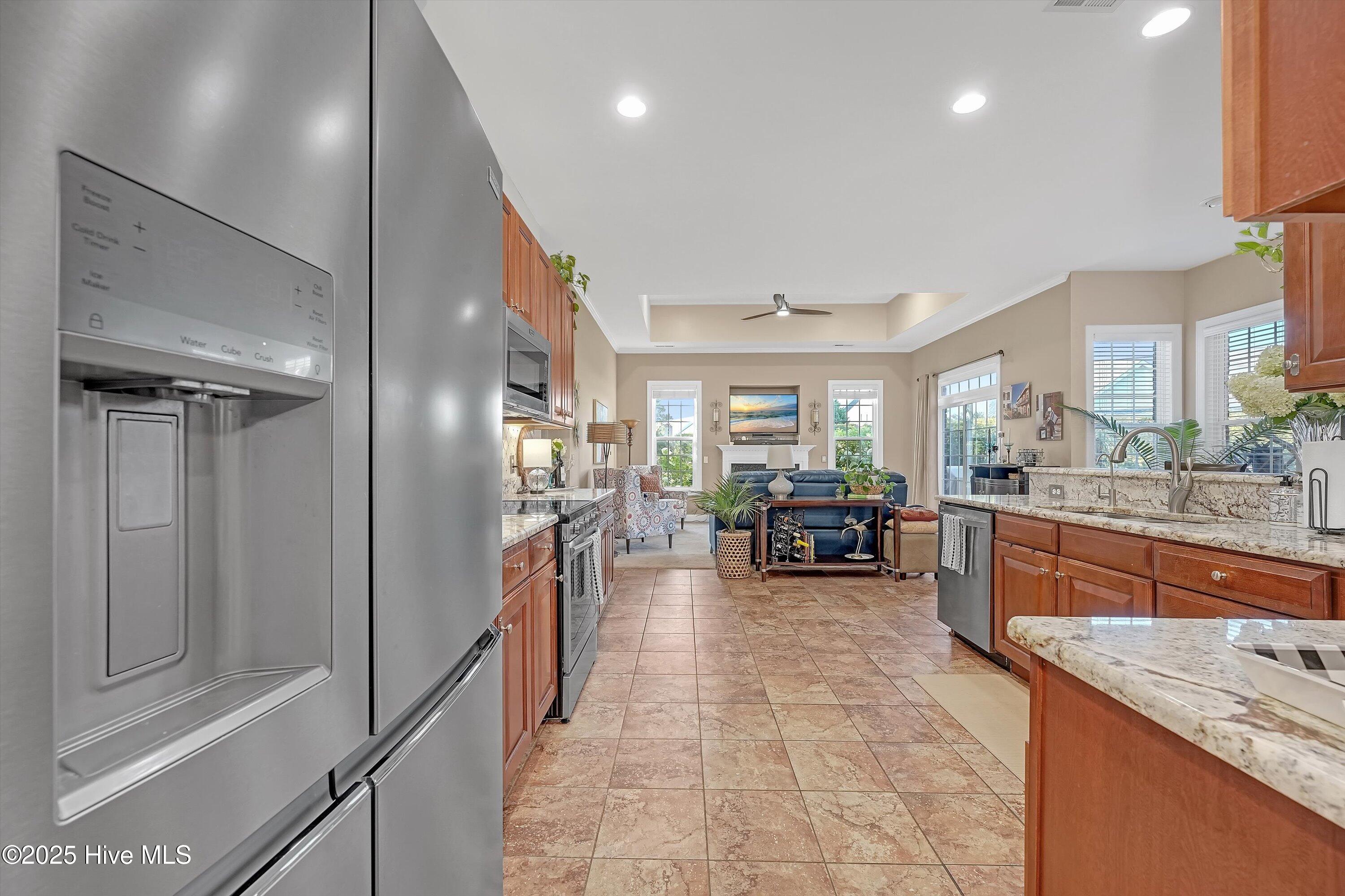 1226 Atrium Way Leland, NC 28451 - Photo 13 of 62 Kitchen