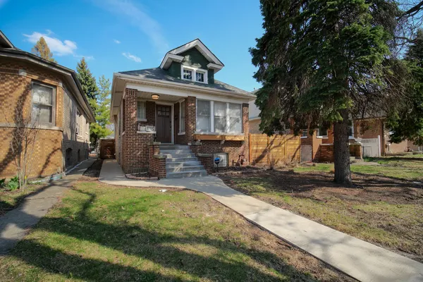 $400,000 | 4315 North McVicker Avenue, Chicago, IL 60634