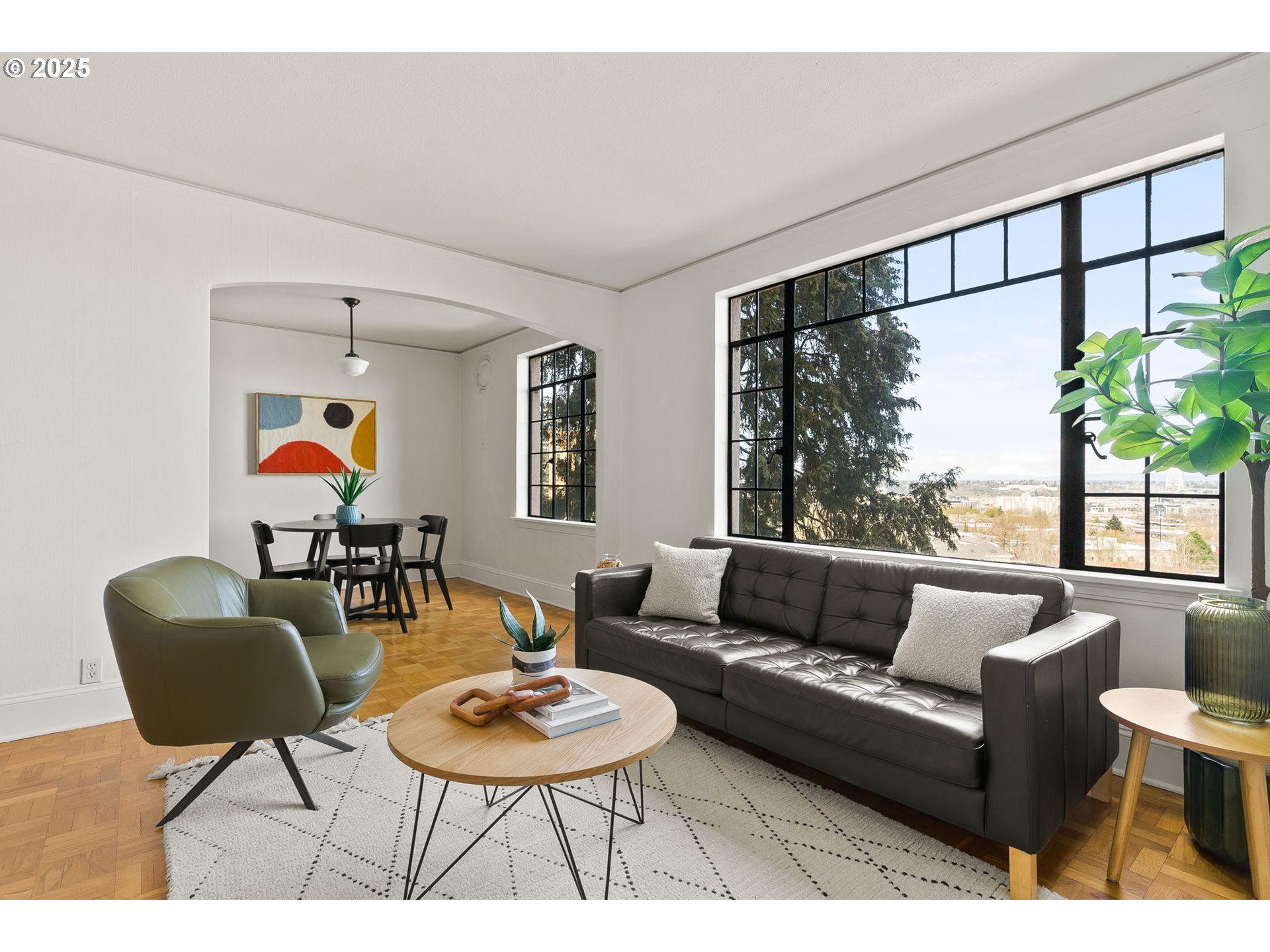 2336 Southwest Osage Street, Unit 402 Portland, OR 97205 - Photo 17 of 43