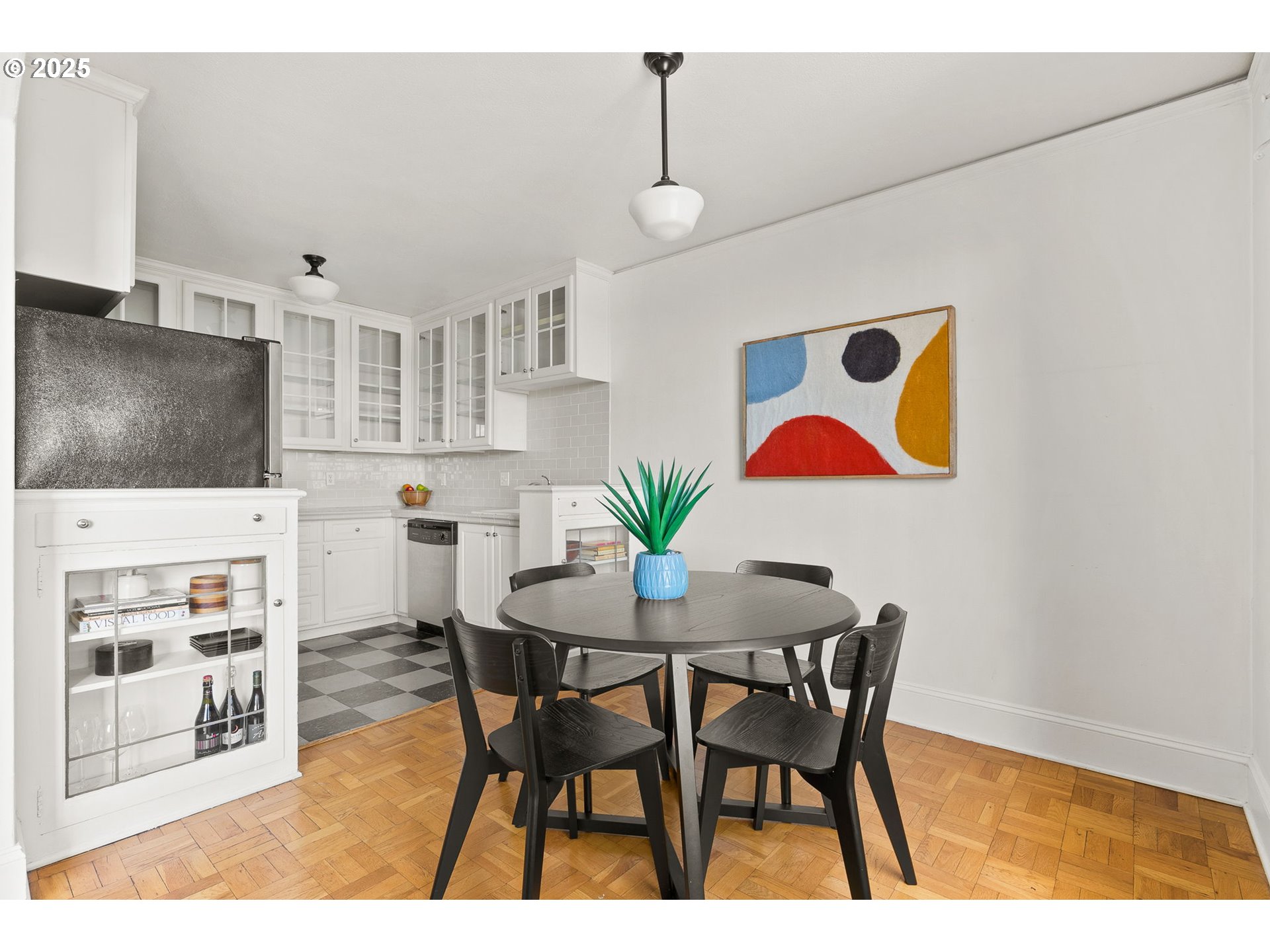 2336 Southwest Osage Street, Unit 402 Portland, OR 97205 - Photo 18 of 43