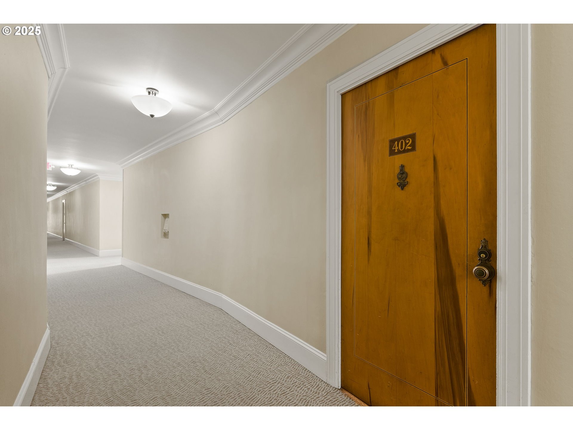 2336 Southwest Osage Street, Unit 402 Portland, OR 97205 - Photo 6 of 43