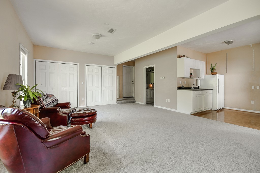 43 Orchard Road Ashland, MA 01721 - Photo 13 of 27 Gallery Image 13
