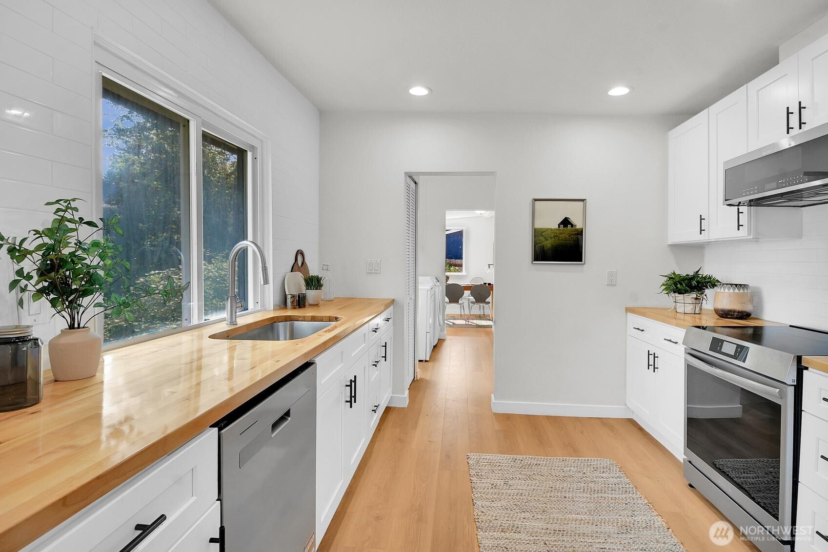 305 Northwest 7th Street Renton, WA 98057 - Photo 9 of 21 Gallery Image 9