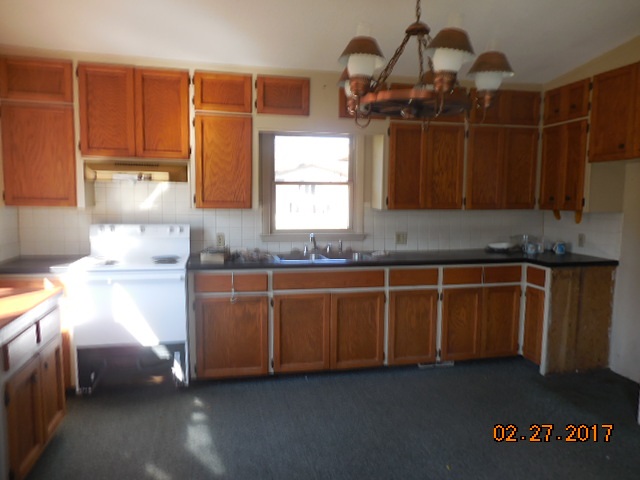 7890 Moorish Road Bridgeport, MI 48722 - Photo 4 of 19