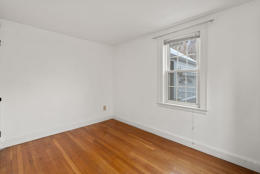 43 Oriole Road Westwood, MA 02090 - Photo 16 of 26