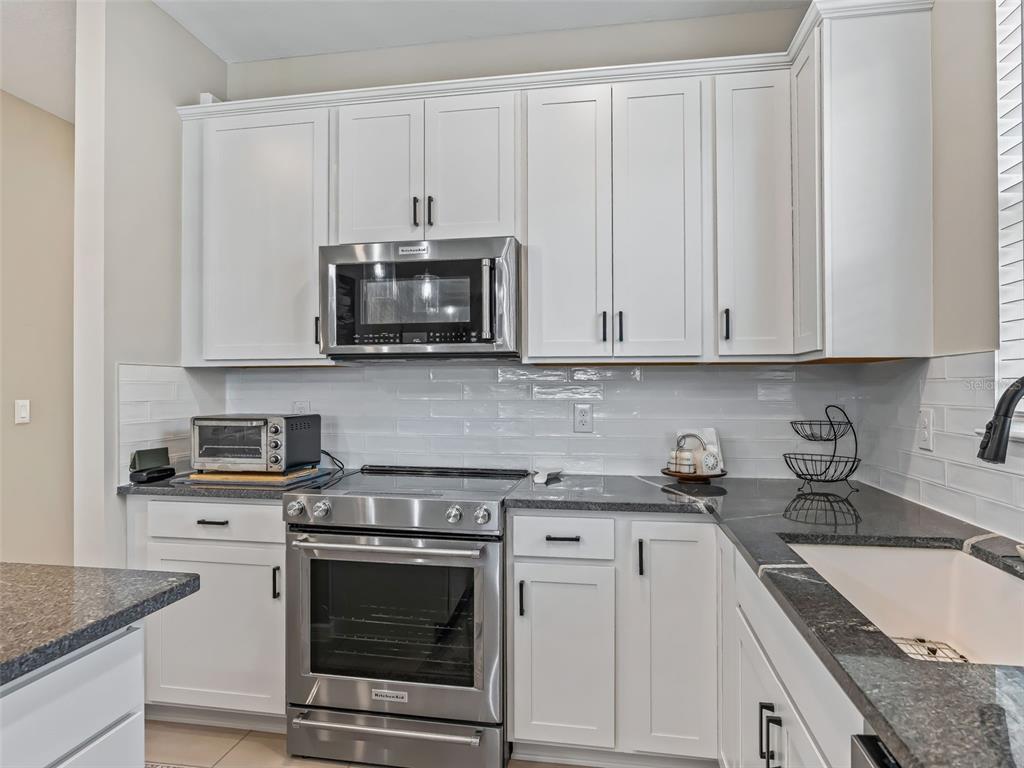 8764 Southwest 58th St Road Ocala, FL 34481 - Photo 12 of 43