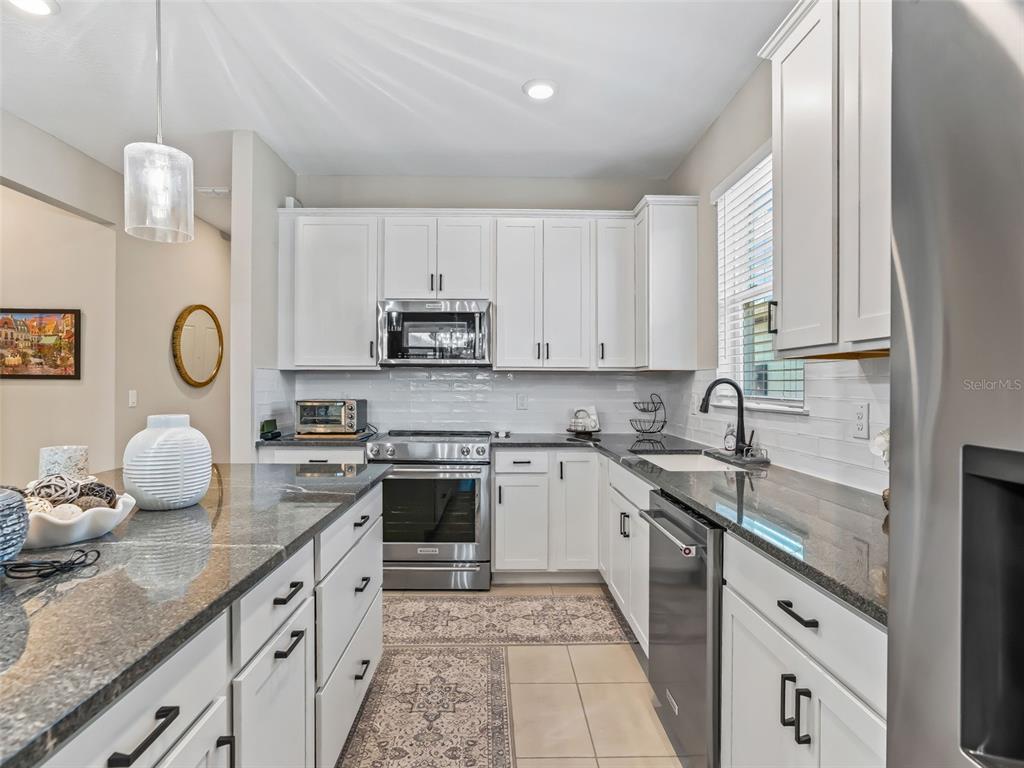 8764 Southwest 58th St Road Ocala, FL 34481 - Photo 10 of 43