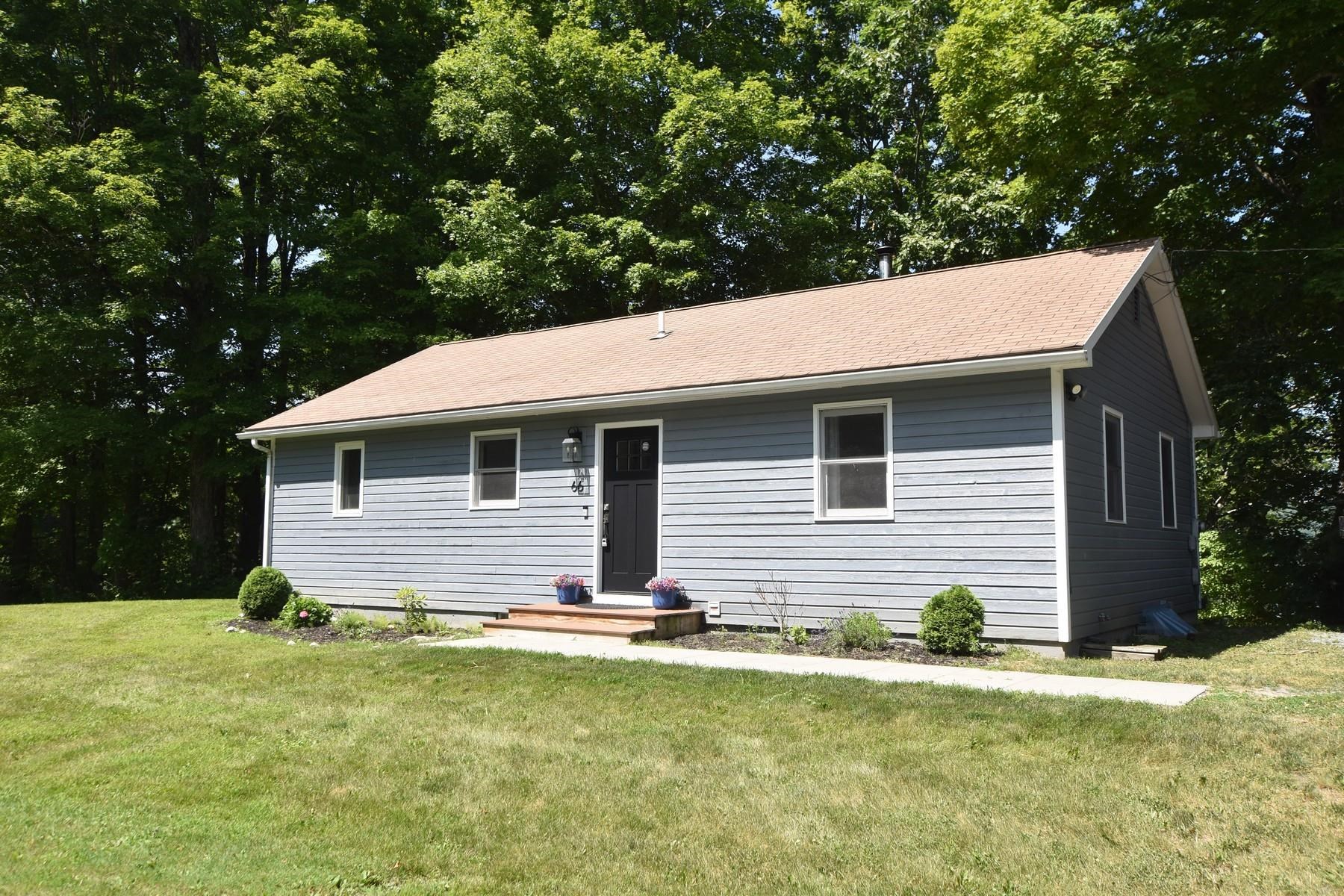 66 Hempstead Circle Castleton, VT 05732 - Photo 3 of 24