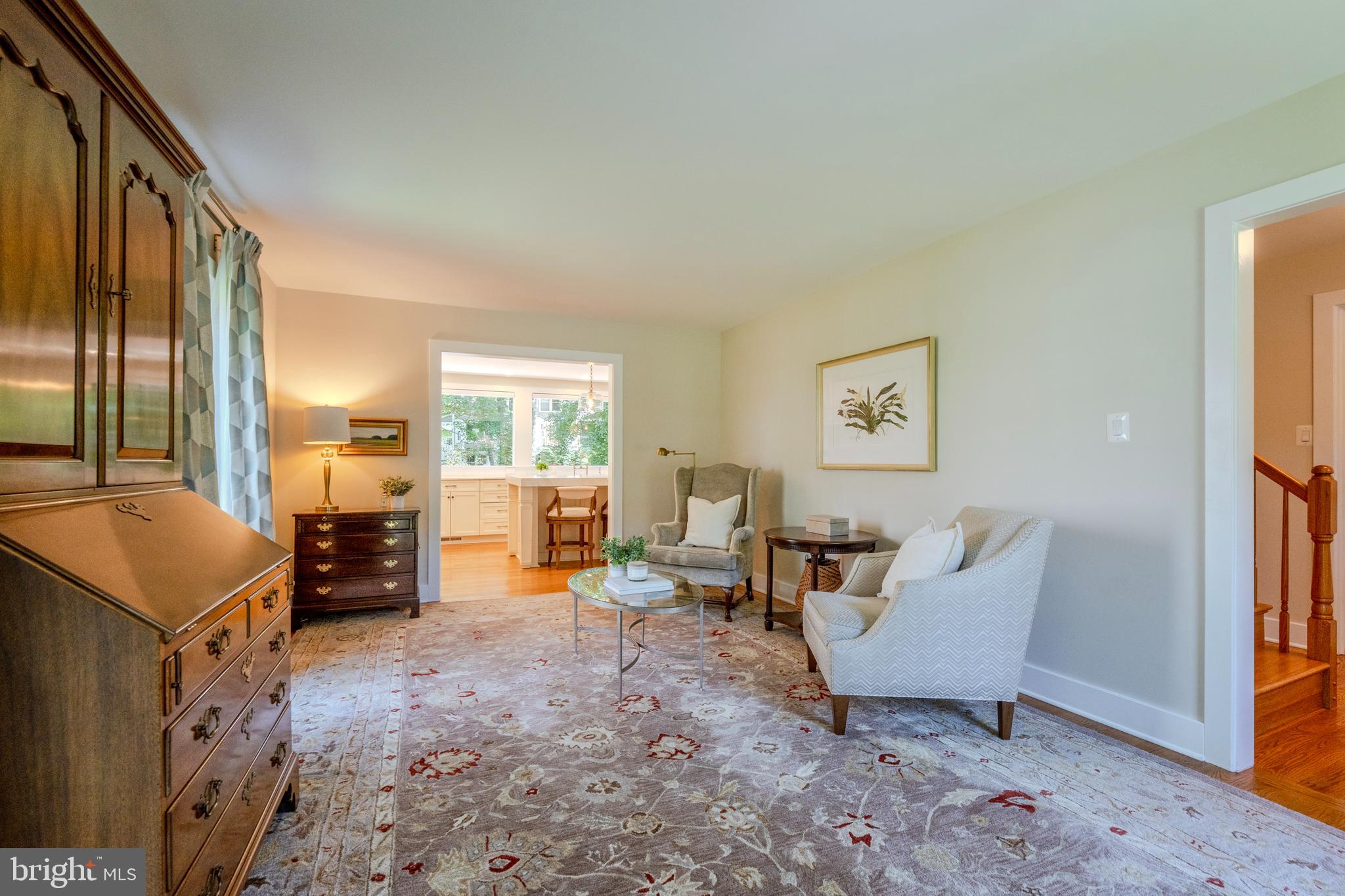 11910 Winstead Lane Reston, VA 20194 - Photo 20 of 80 Living Room