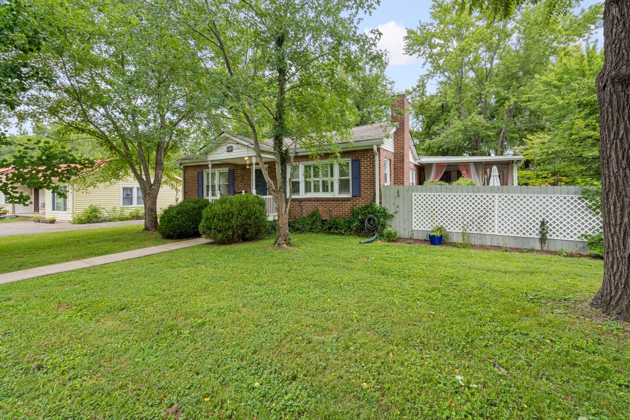 602 Sunset Avenue Murfreesboro, TN 37129 - Photo 3 of 30