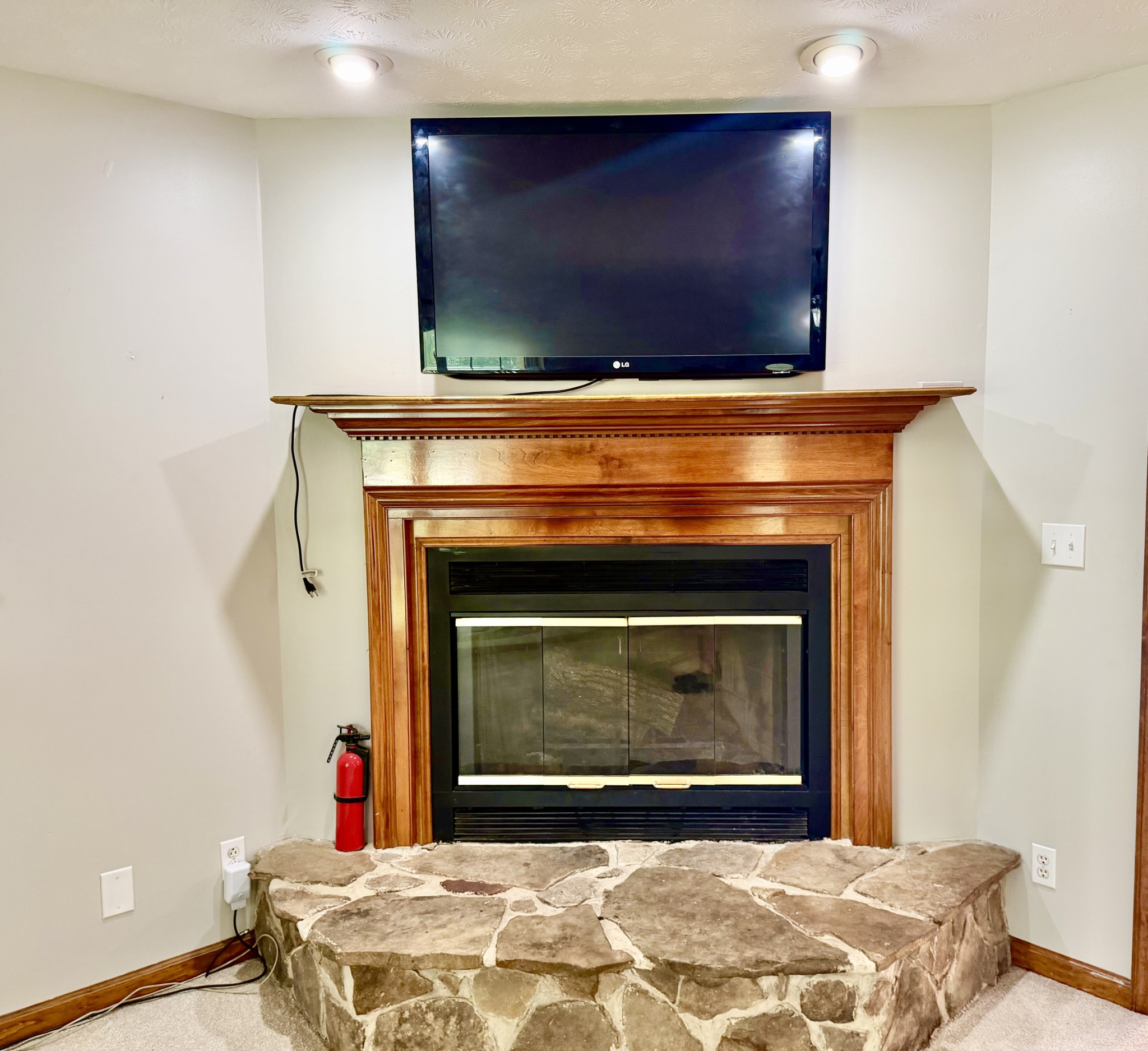 8770 Harrison Ferry Road McMinnville, TN 37110 - Photo 12 of 42 Gallery Image 12