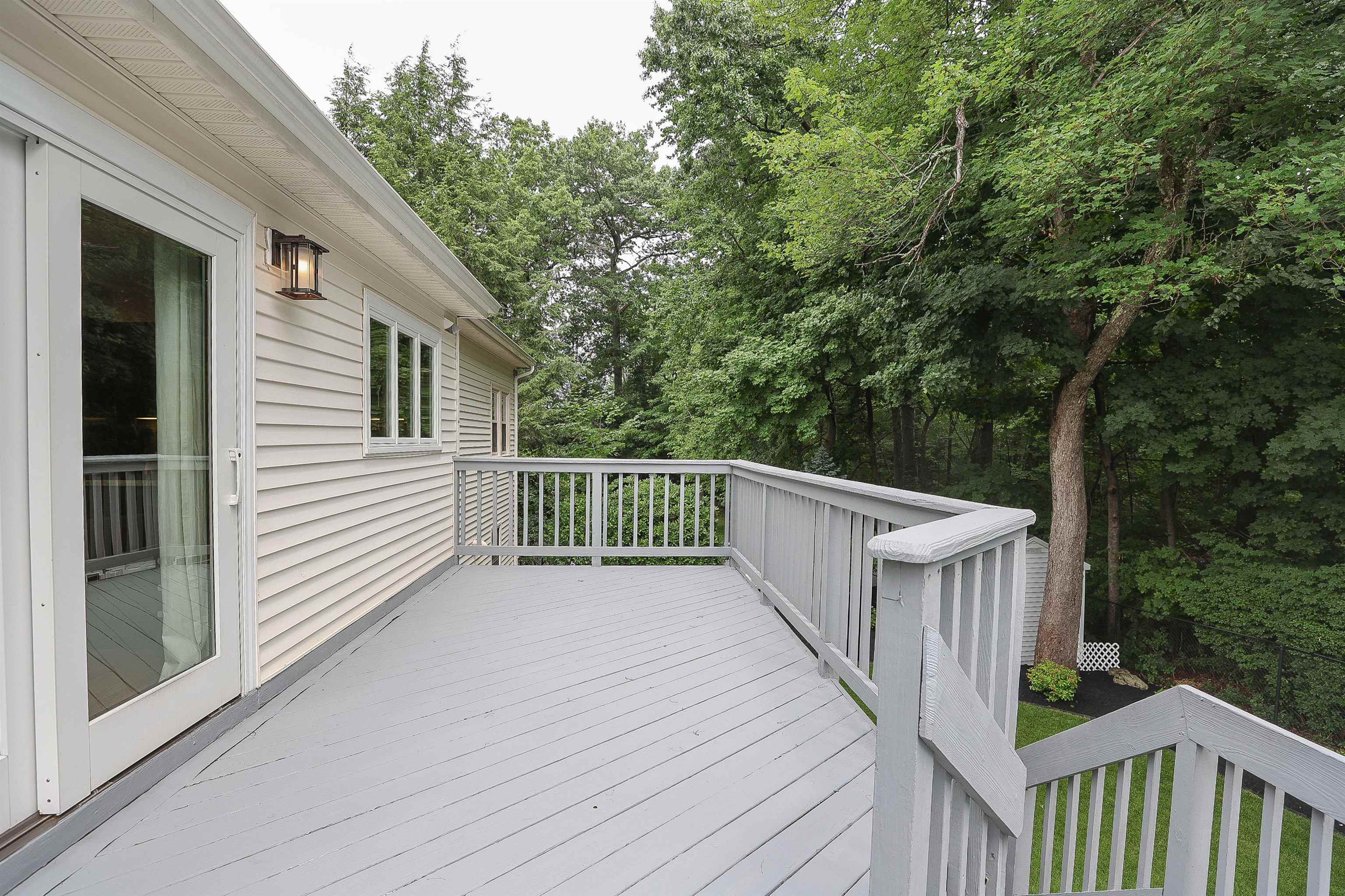 1327 Beech Street Manchester, NH 03104 - Photo 51 of 58