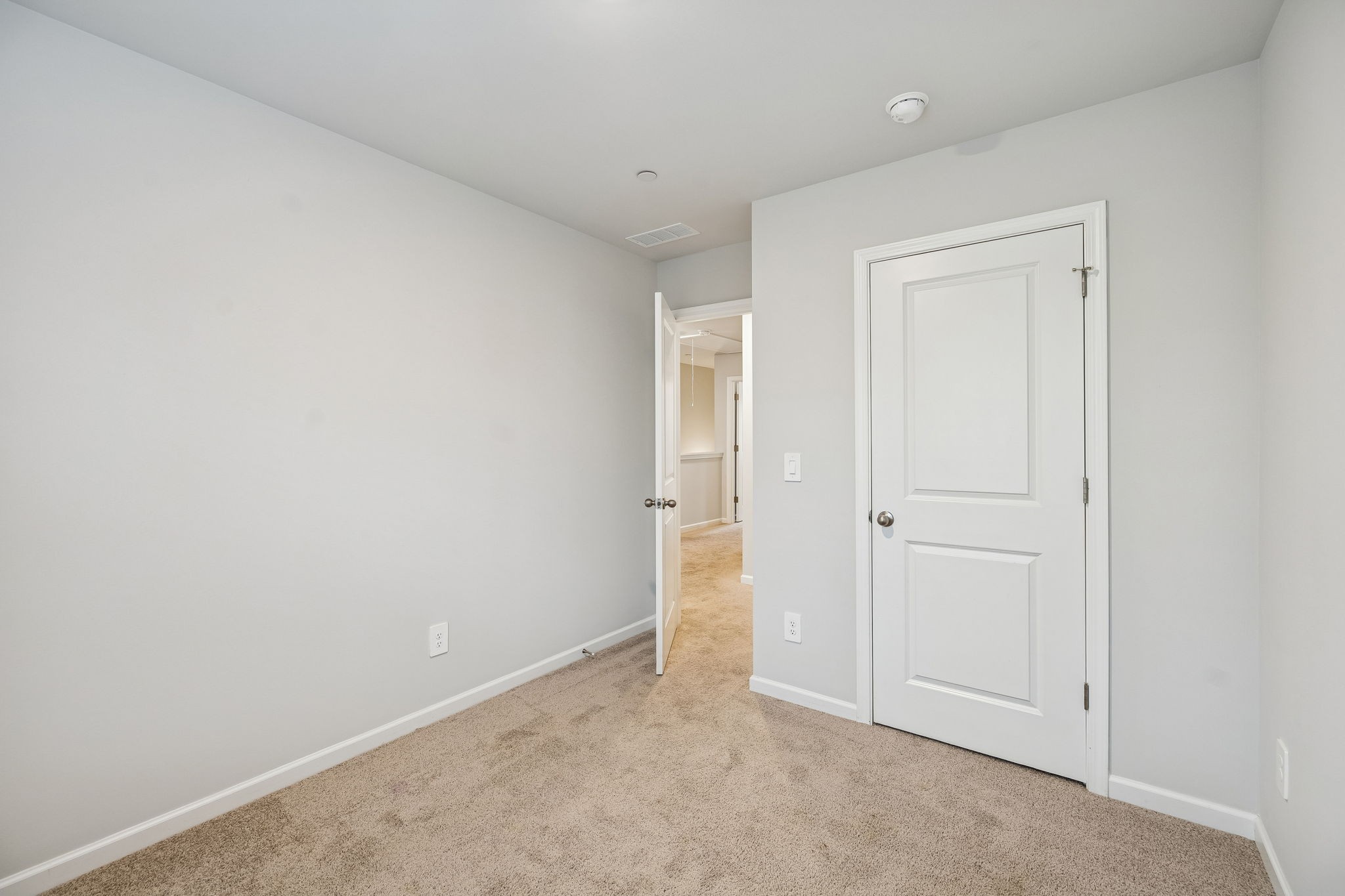 174 Mackenzie Way Lewisburg, TN 37091 - Photo 26 of 33 an empty room with closet area