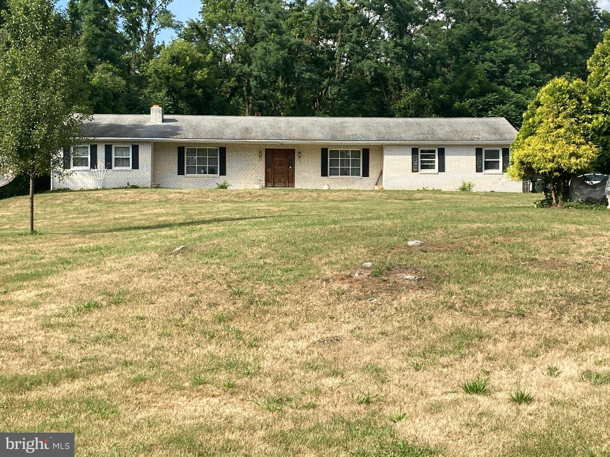 7 Graham Road Newville, PA 17241 - Photo 1 of 19 Gallery Image 1