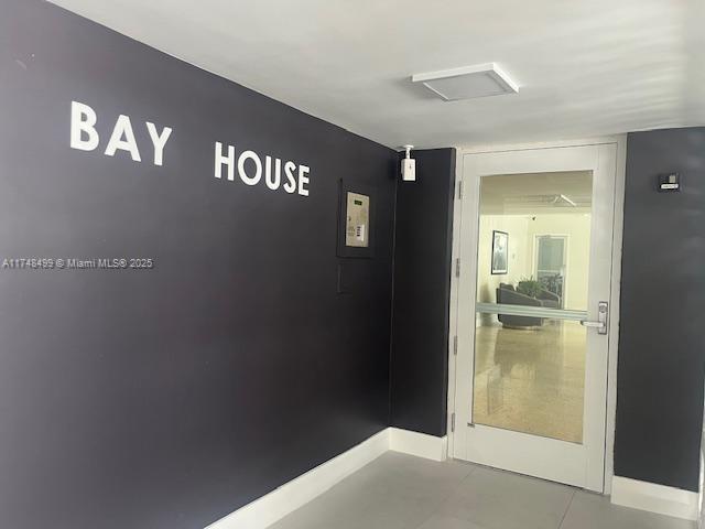 1662 Lincoln Court, Unit 508 Miami Beach, FL 33139 - Photo 4 of 20 a view of a hallway