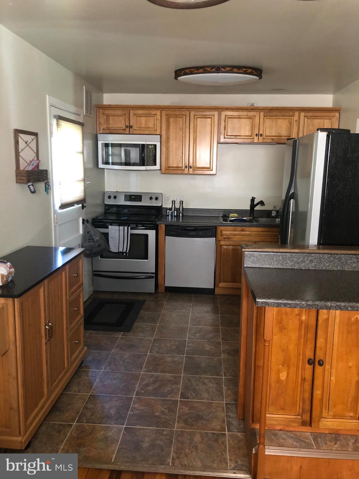 1216 Devers Road York, PA 17404 - Photo 10 of 21