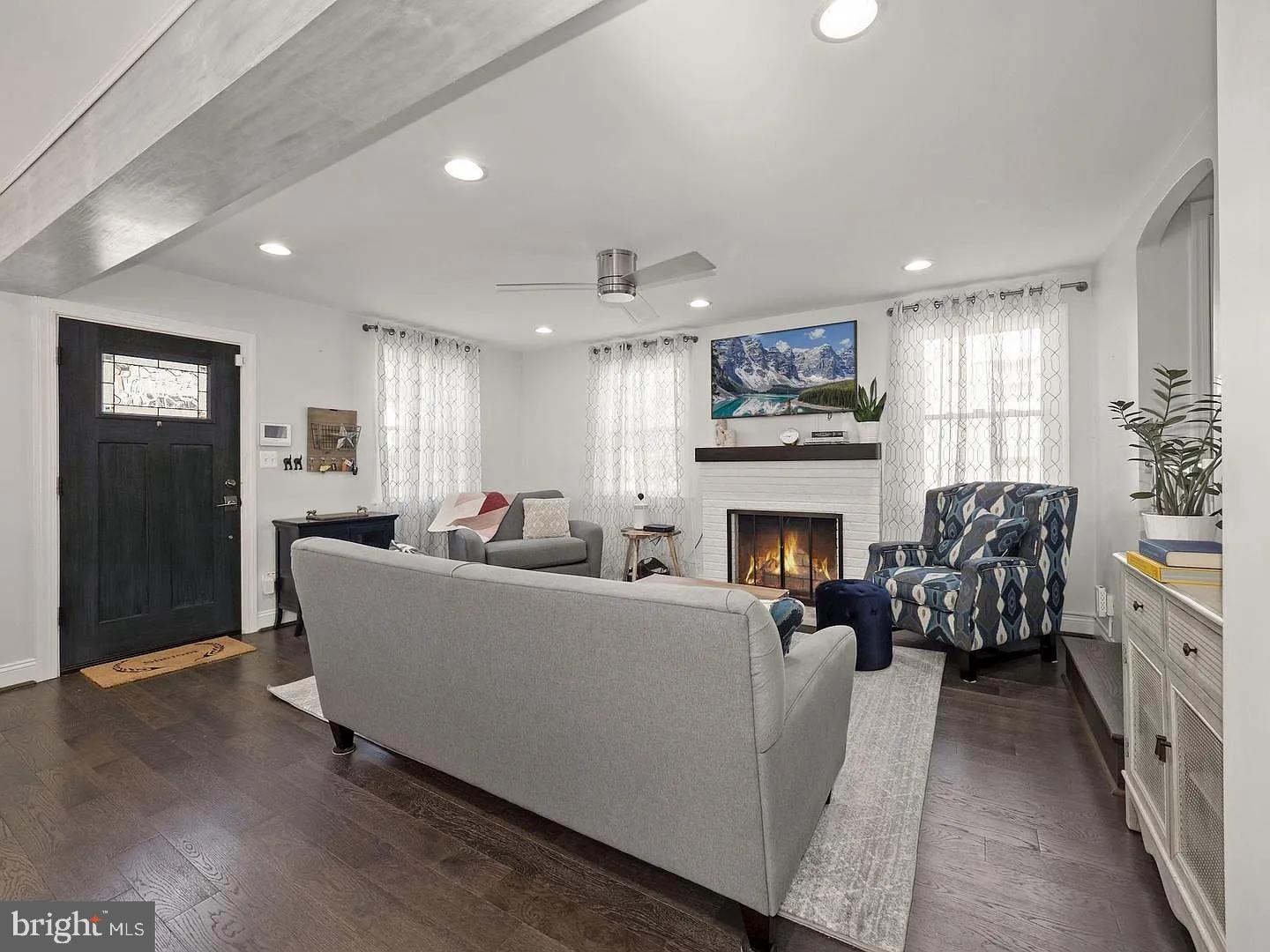 2605 Arcola Avenue Silver Spring, MD 20902 - Photo 5 of 30 Cozy living space with modern charm.