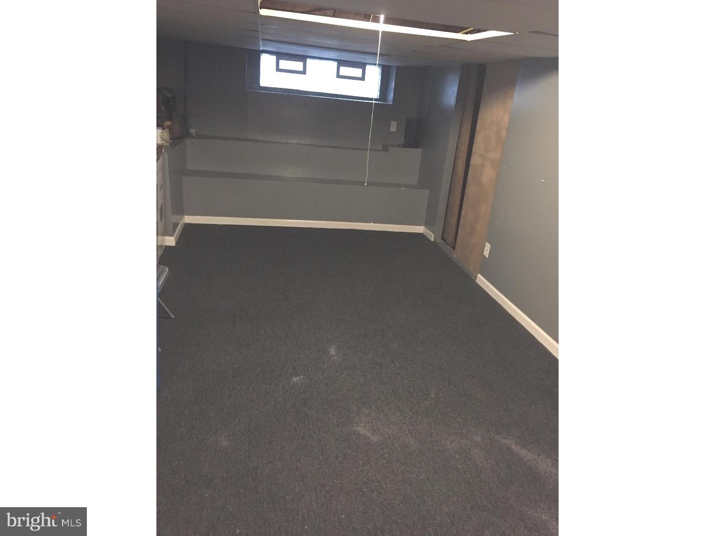 525 Holly Road Yeadon, PA 19050 - Photo 24 of 25 a view of a hallway