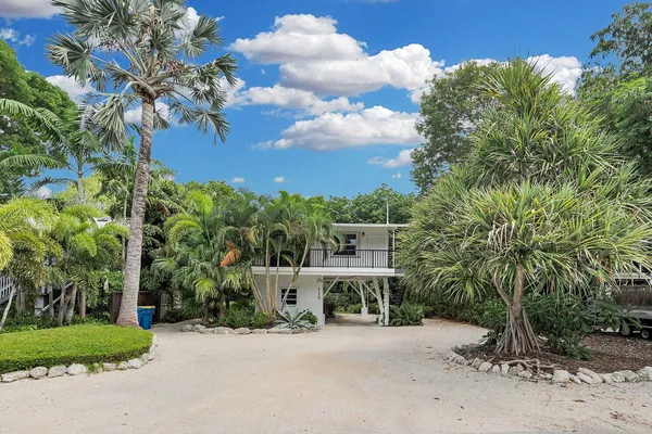 $650,000 | 115 Fontaine Drive, Tavernier, FL 33070