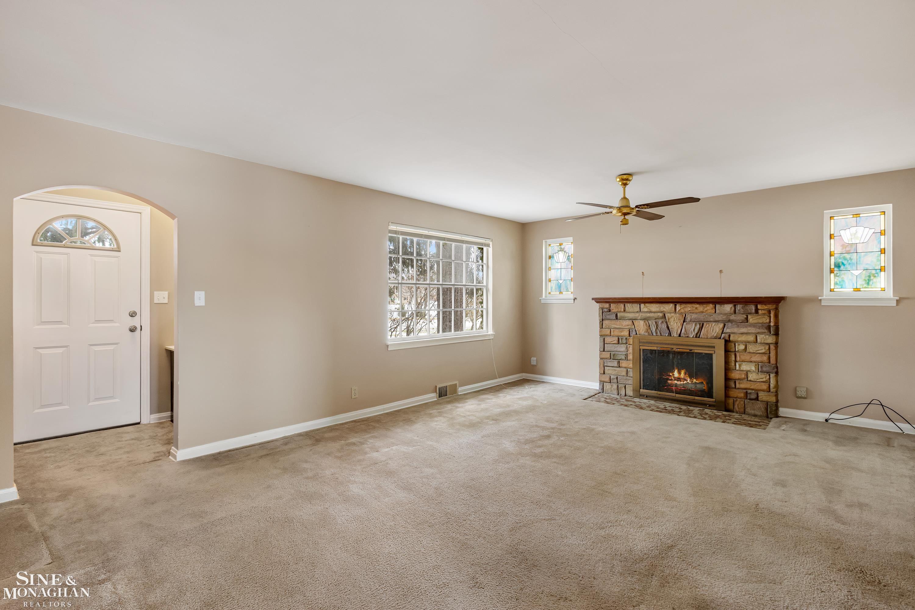 532 East Avon Road Rochester Hills, MI 48307 - Photo 7 of 39 Gallery Image 7