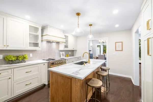 $1,345,000 | 650 Moores Mill Road Northwest, Unit 11, Atlanta, GA 30327