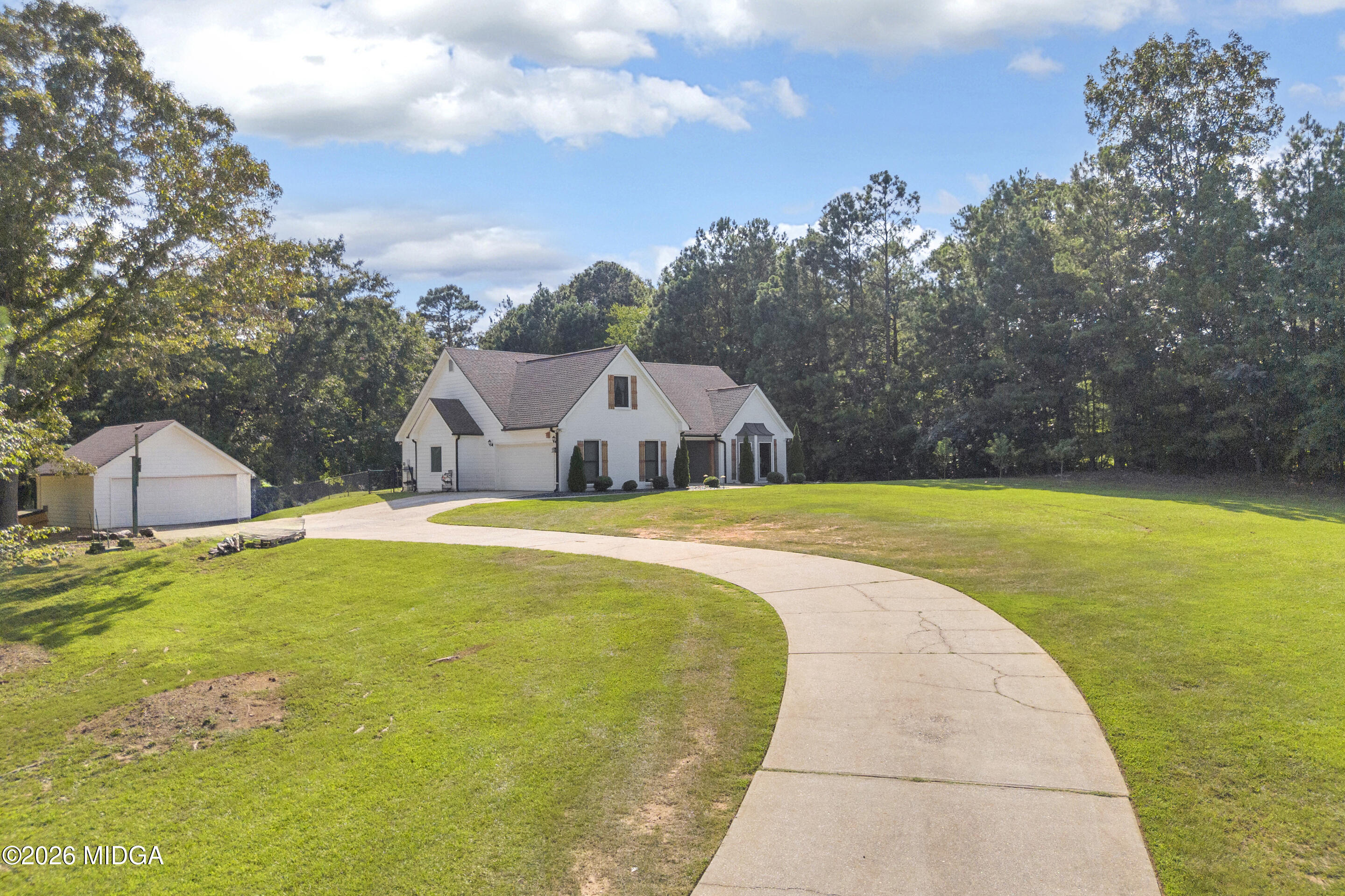1360 Giles Road Monroe, GA 30655 - Photo 7 of 70 19