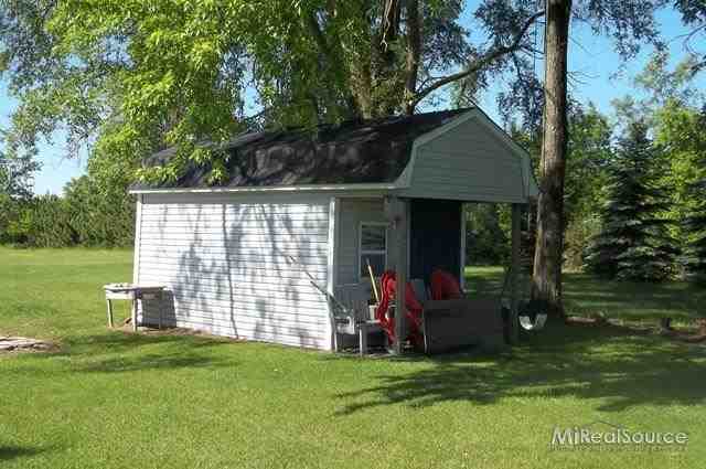1670 Mortimer Line Road Croswell, MI 48422 - Photo 21 of 24 31150590-21.JPG