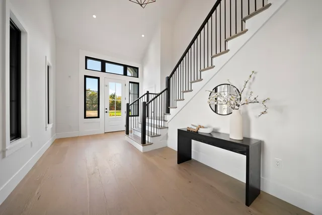 $1,025,000 | 98 Trails Edge Road, Unit 19, Windham, NH 03087