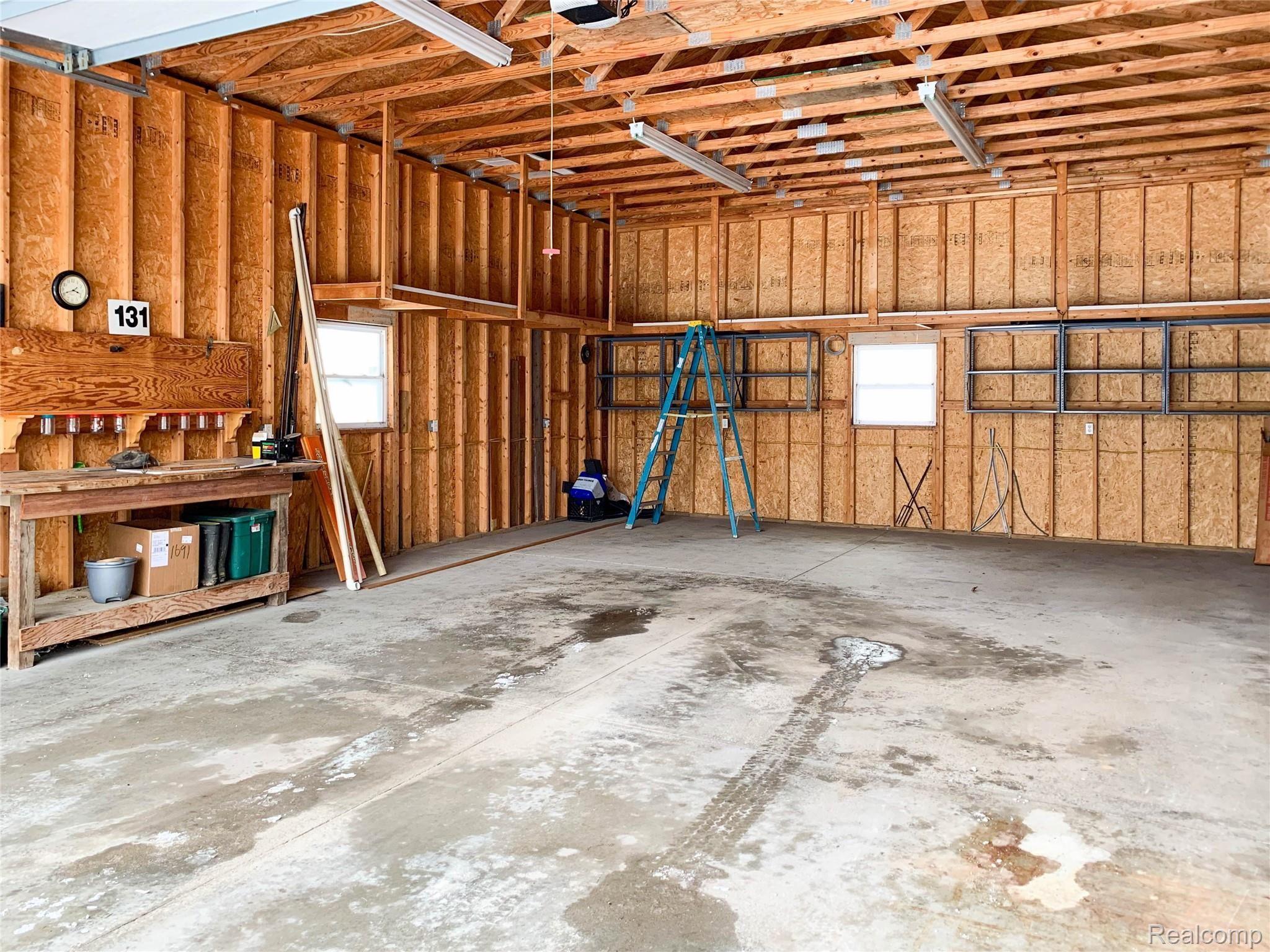 8074 East Carpenter Road Davison, MI 48423 - Photo 33 of 33 E5E4534E-8B09-4F4E-BFF0-18A9D8420BCF.jpeg