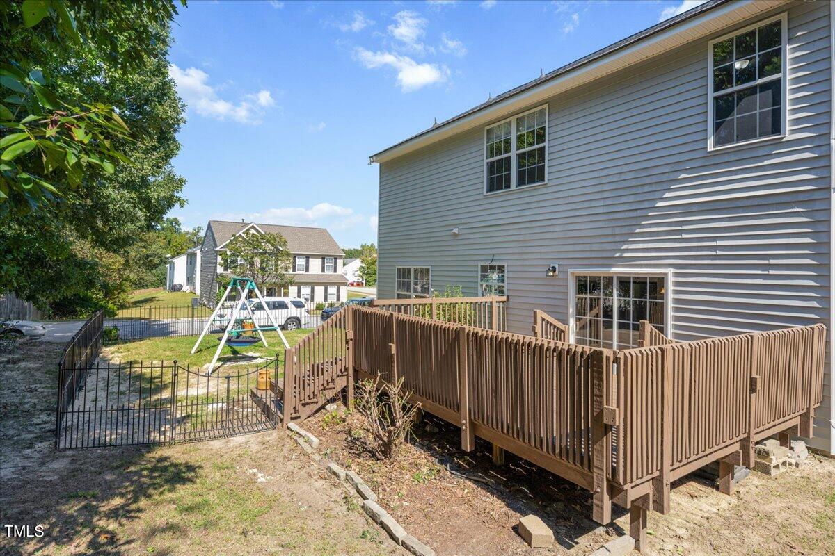 4221 Bay Rum Lane Raleigh, NC 27610 - Photo 24 of 26 03-- 3