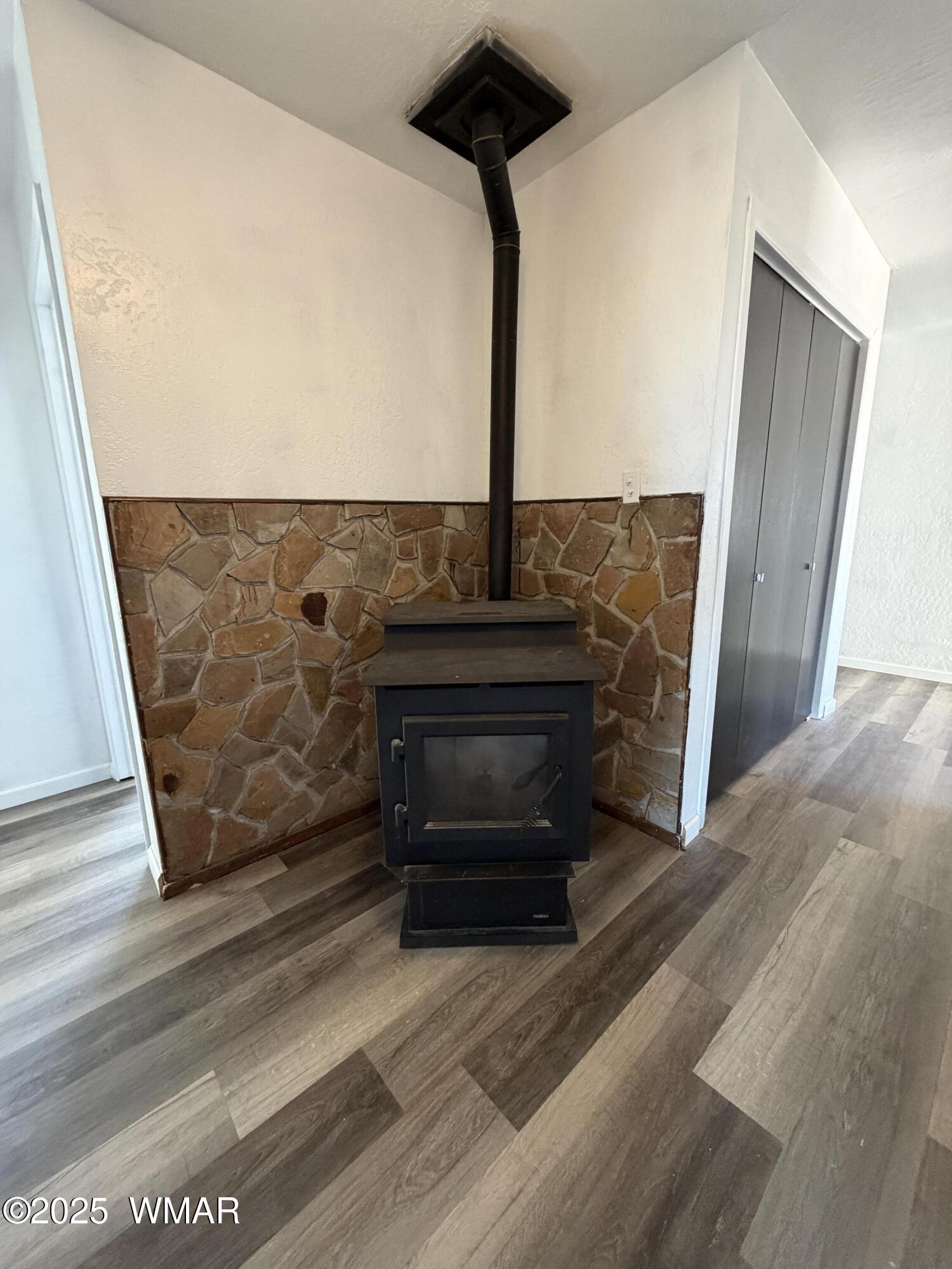 1647 Becker Lane Springerville, AZ 85938 - Photo 11 of 23 Hallway Woodstove