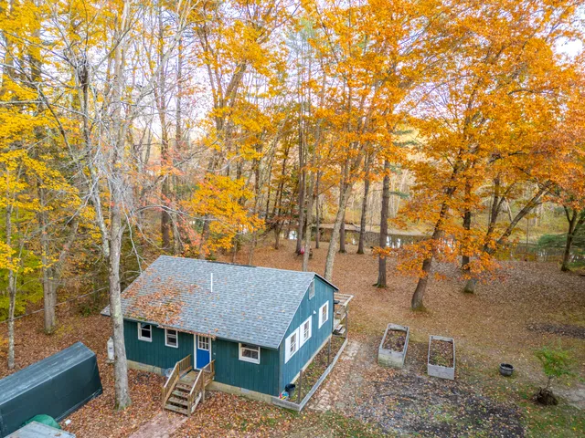 $337,000 | 27 Brilliant Way, Naples, ME 04055