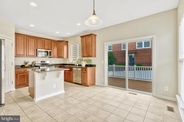 $3,425 | 22464 Faith Terrace, Brambleton, VA 20148