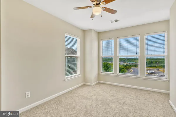 $3,425 | 22464 Faith Terrace, Brambleton, VA 20148