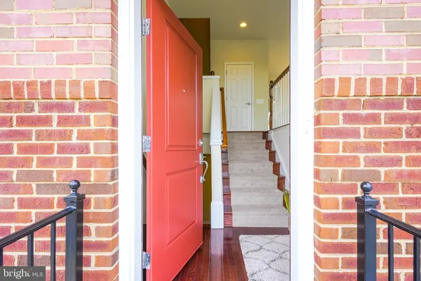 $3,425 | 22464 Faith Terrace, Brambleton, VA 20148